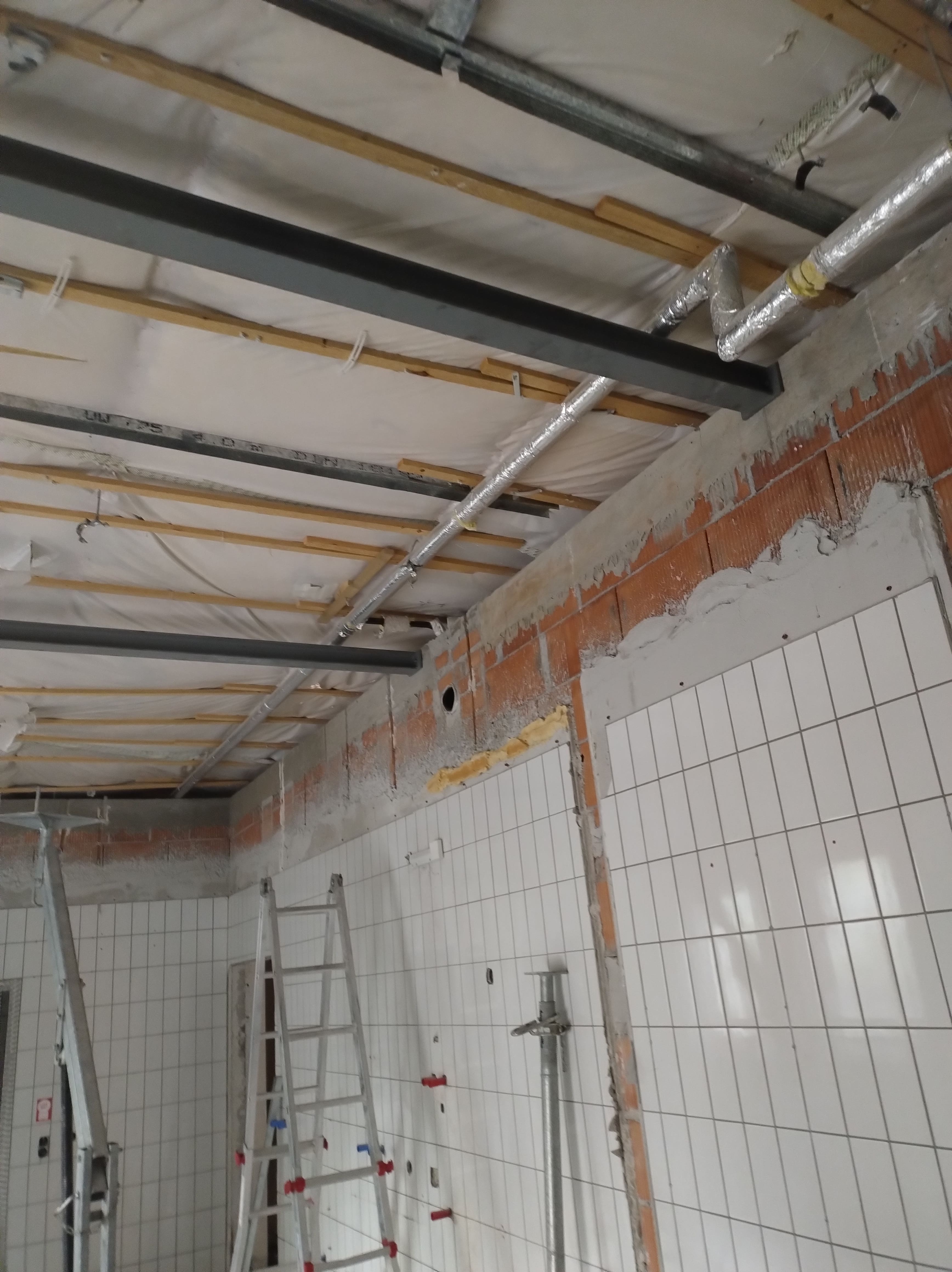 Stahlträger-Montage – Netto Alfdorf
